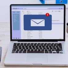 Imagen de una pantalla con el símbolo de correo electrónico, marcando que hay un correo sin leer.