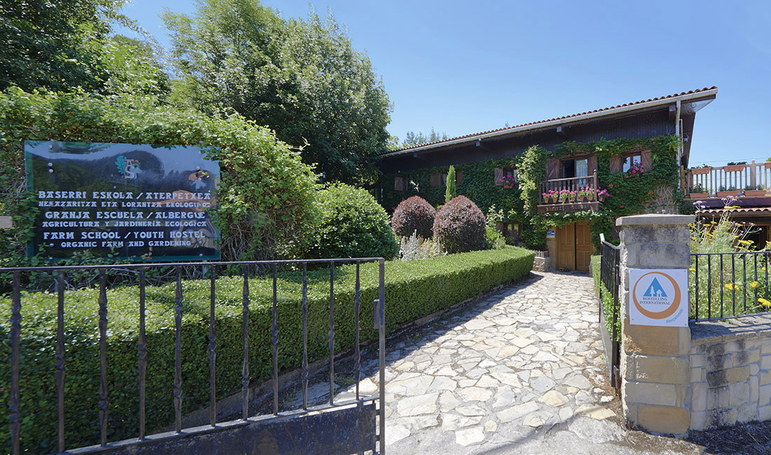 Areitz Soroa Baserri Eskola