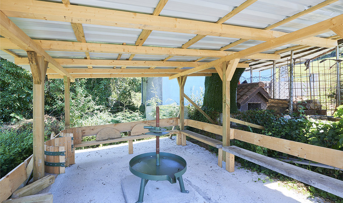 Areitz Soroa Baserri Eskola