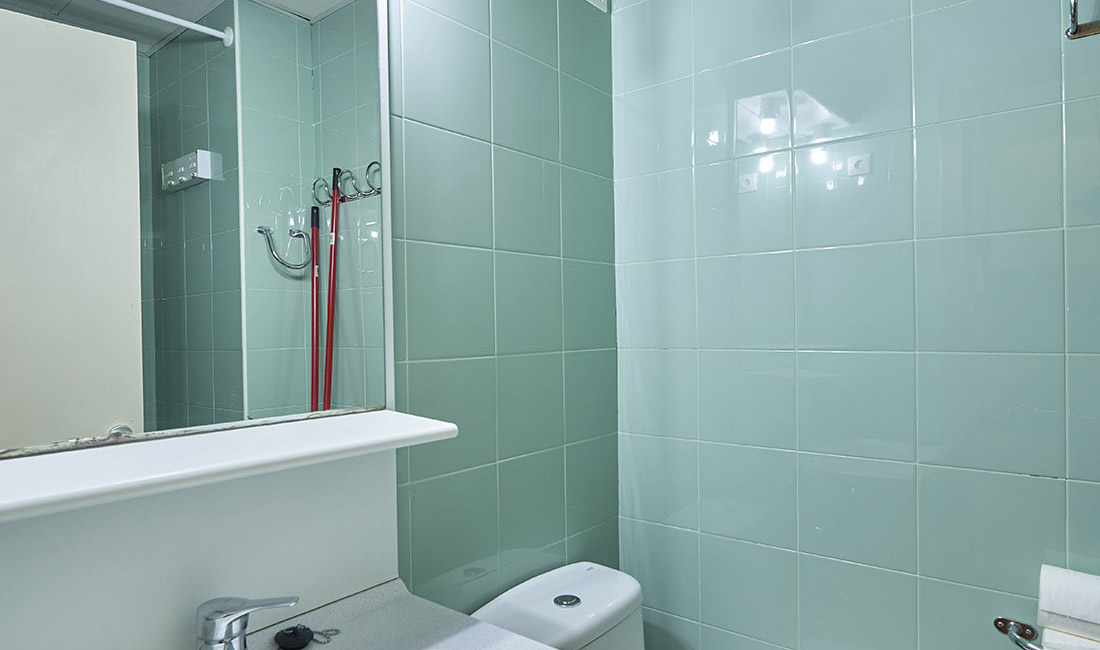 Blas de Otero aterpetxea