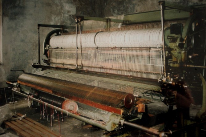 Telar Zang en su ubicación original, en la fábrica Manuel García de Bermeo (1991)