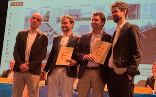 Imagen del artículo Vivienda entrega el premio Europan 17 para convertir una antigua fábrica de Eibar en apartamentos para jóvenes