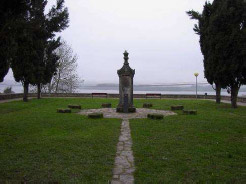 Parte central del parque donde se halla actualmente la fuente. Parte central del parque donde se halla actualmente la fuente.