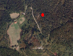 Ortofoto del lugar con indicación del sitio del hallazgo. Ortofoto del lugar con indicación del sitio del hallazgo.